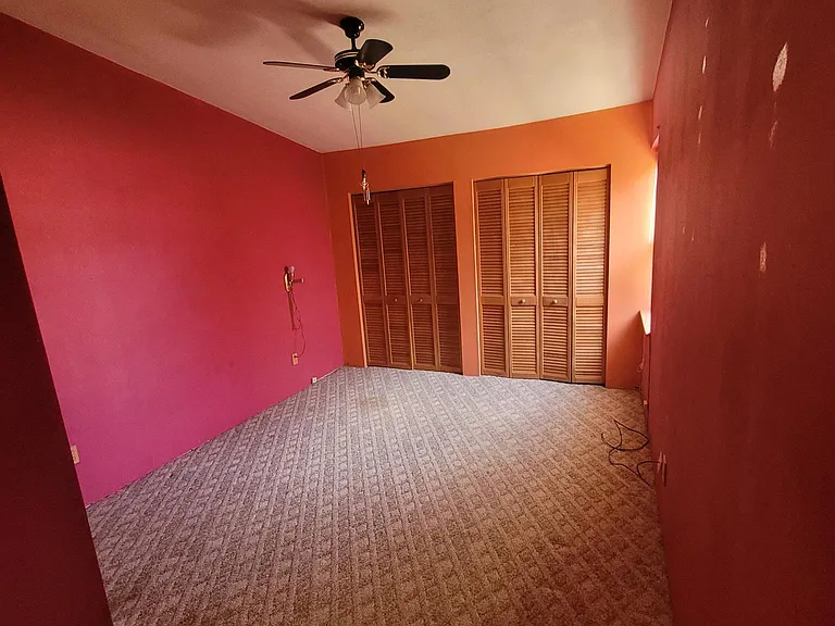 122 Hickory St — Photo 10