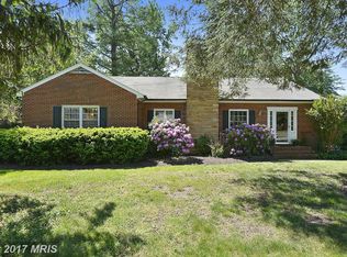 8108 Wellington Rd, Alexandria, VA 22308