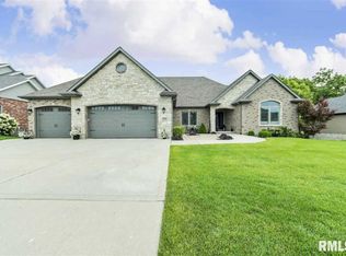 1808 Kern Rd, Washington, IL 61571