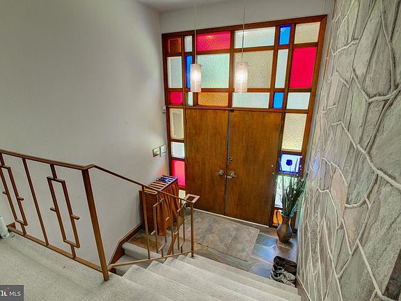 2nd image of 6144 Saint Pauls Rd