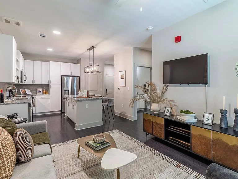 Capital Collective Luxury Apartments — Photo 28