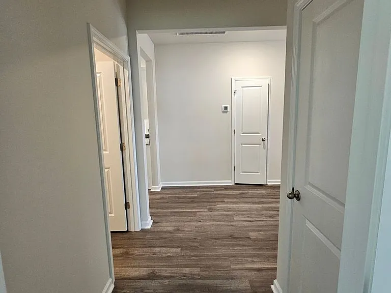 3015 Long Spur Dr — Photo 20