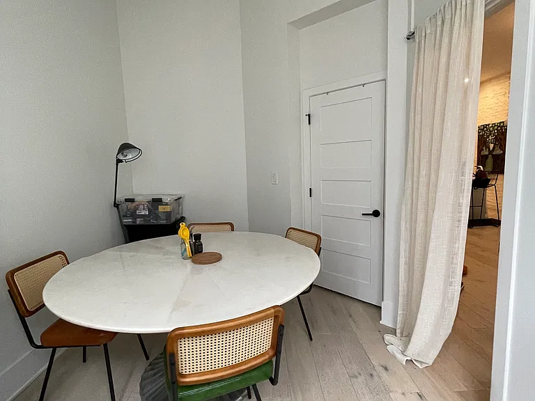 324 S Racine Ave #4N — Photo 13