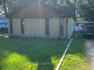 1888 Spaulding Rd, Monroe, MI 48162