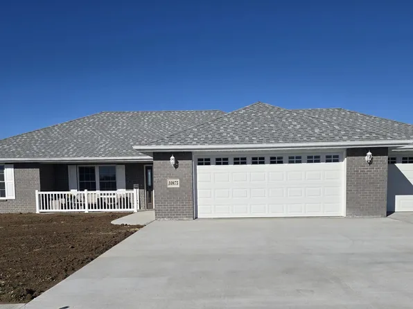 10875 Broadacre Dr, Holts Summit, MO 65043