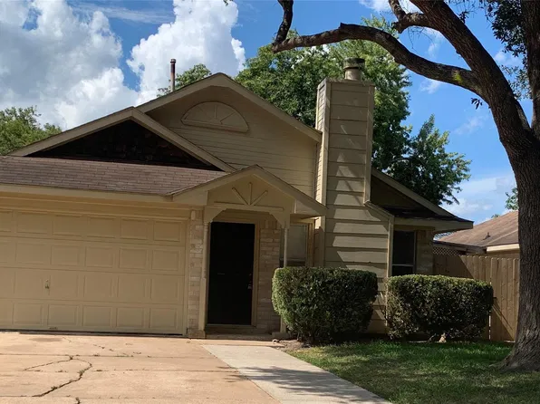 16210 Barbarossa Dr, Houston, TX 77083