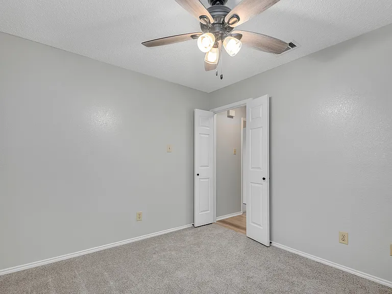 717 Marble Canyon Cir — Photo 18