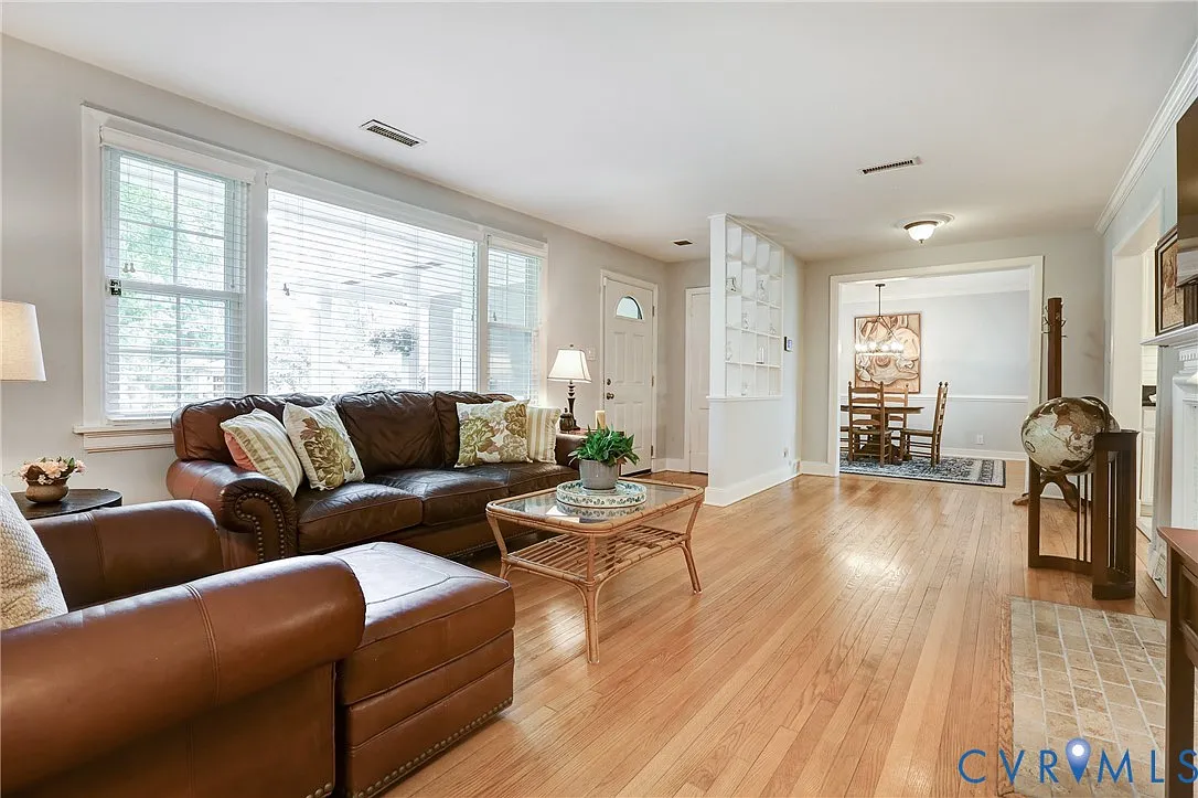 3 bed, 1622 sqft, $2,250 — Photo 4