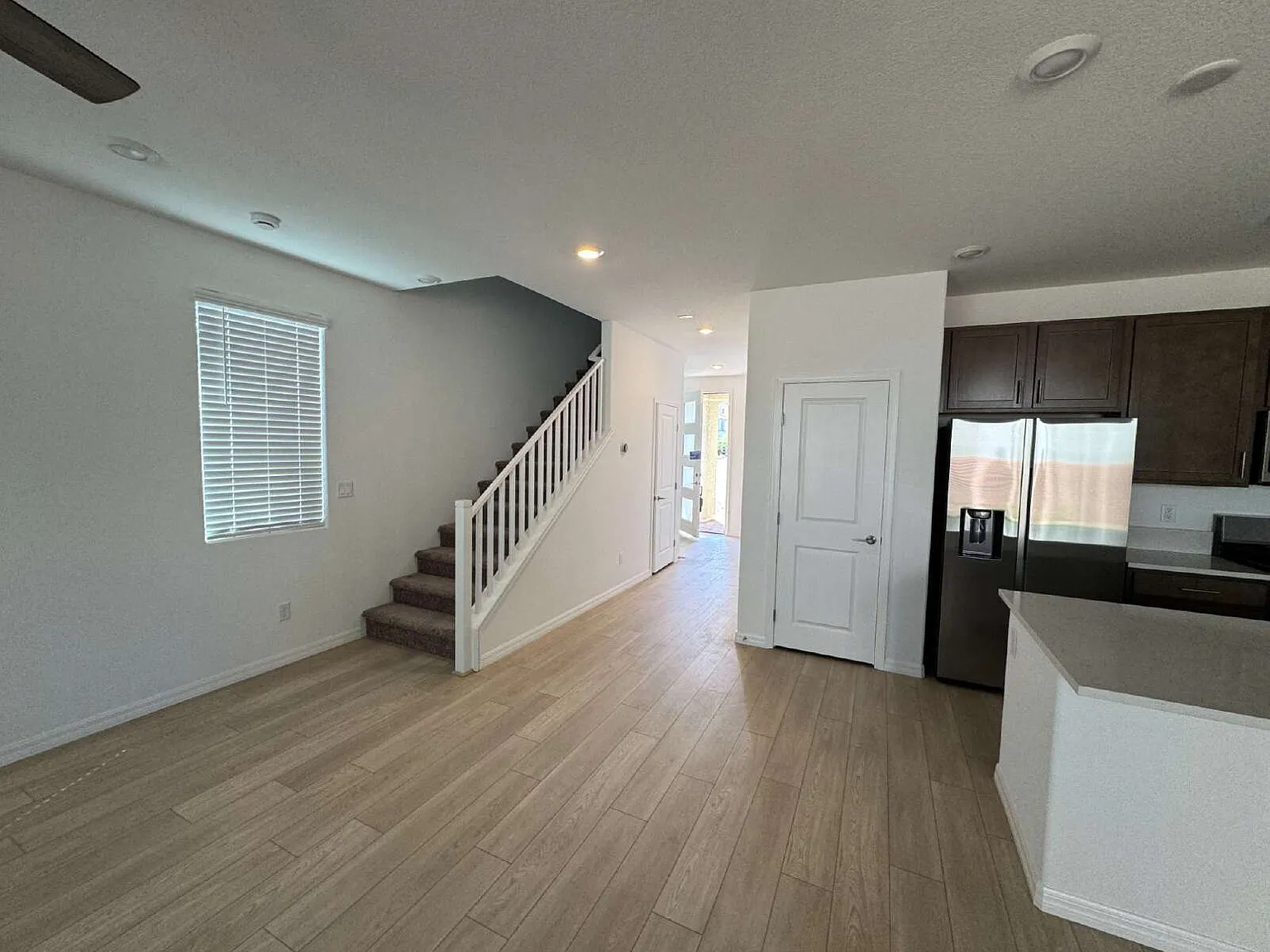 4 bed, 2.5 bath, 2200 sqft, $2,750 — Photo 3