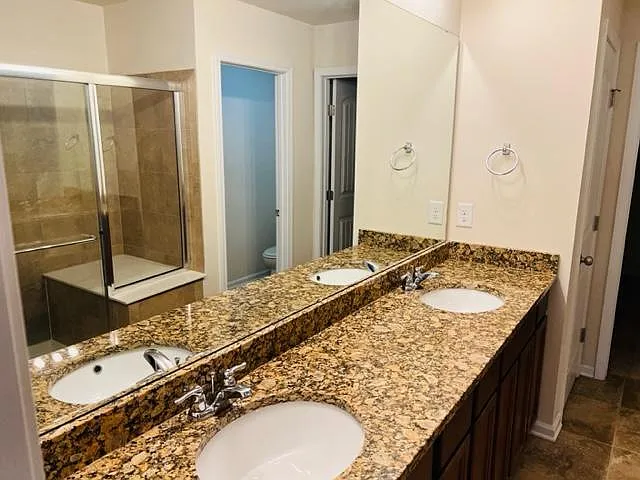 407 Chanson Dr — Photo 29