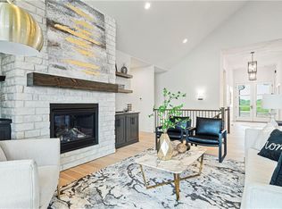 2075 NW Obrien Rd, Lees Summit, MO 64081