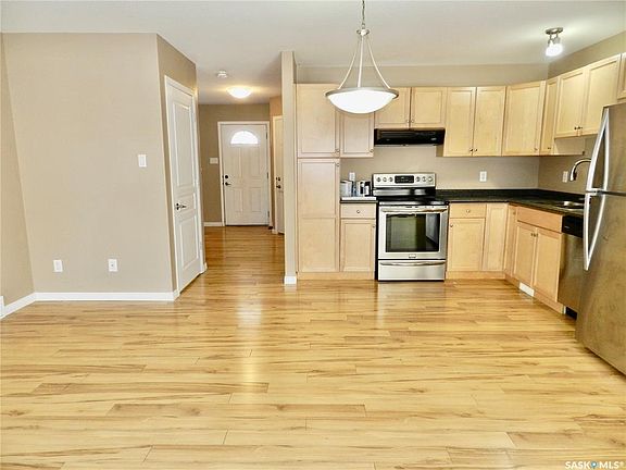 4th image of UNIT 218-851 Chester ROAD