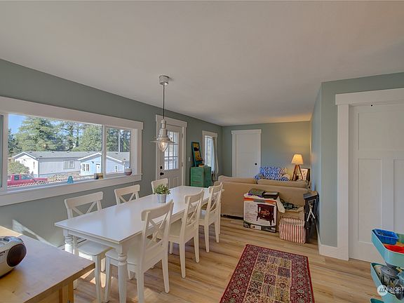 5th image of 24609 Pacific Way