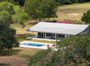 9809 Mazoch Rd, Weimar, TX 78962