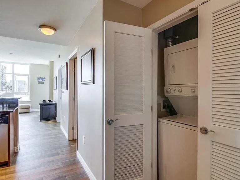 475 Redwood St #404 — Photo 26