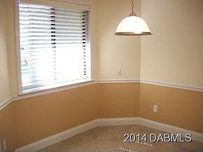 5th image of 212 Deer Lake Cir
