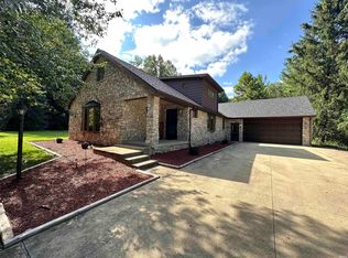 3800 Paul Dr, Logansport, IN 46947