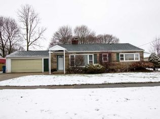 108 Liberty St, Buchanan, MI 49107