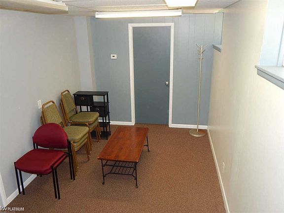 2nd image of 2932 Pine Grove Ave Ste 2