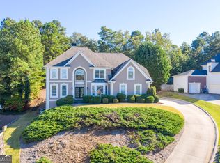 725 Sentry Ridge Xing, Suwanee, GA 30024
