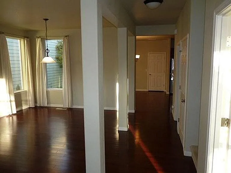 3738 SE Oakleaf St — Photo 14