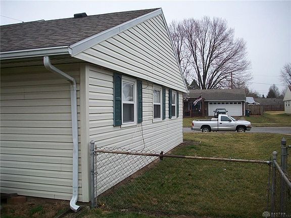 5th image of 2266 Cornwall Dr