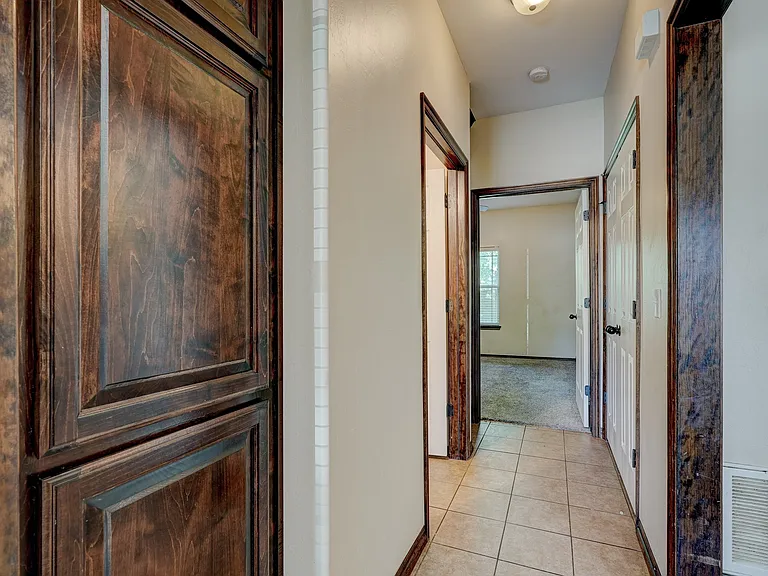 2220 W Utah Ave — Photo 34