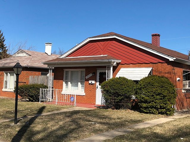 2nd image of 14929 Irving Ave