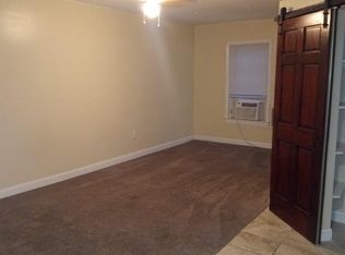 9539 9539/9541 S Congress St #B, New Market, VA 22844