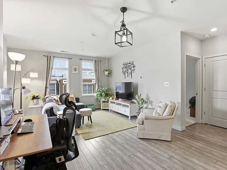 181 E Reed Ave #304 — Photo 6