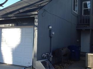 1250 E 17th Ct, Des Moines, IA 50316