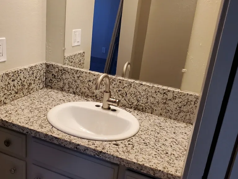 2724 El Caprice Dr #5 — Photo 10