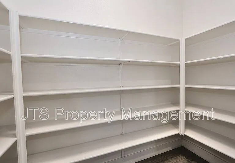 4988 Amina Fair Way — Photo 32
