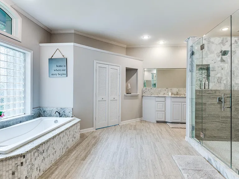 825 Carrie Ln — Photo 20