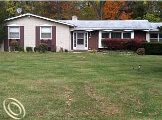 1st image of 6851 Knollwood Cir E