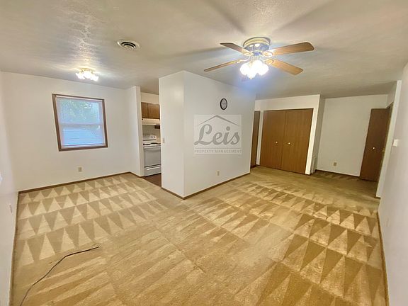 4th image of 534 Stonecastle Ct #1