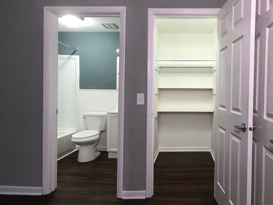 Green Forest Apartments 300 Forest Park Dr Dayton OH Zillow