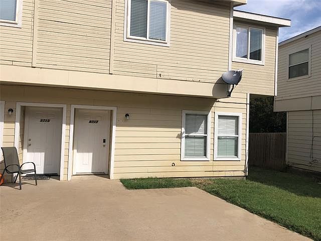1st image of 9715 Sycamore Dr