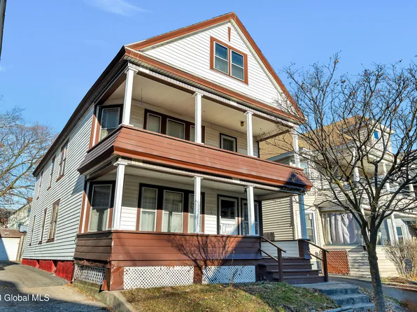 18 Hawk Street, Schenectady, NY 12307