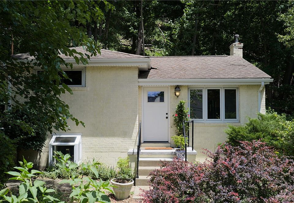 1st image of 1501 Beaver Rd
