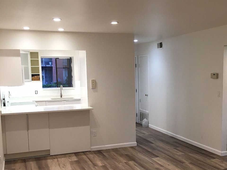 1st image of 3068 Shadow Springs Pl