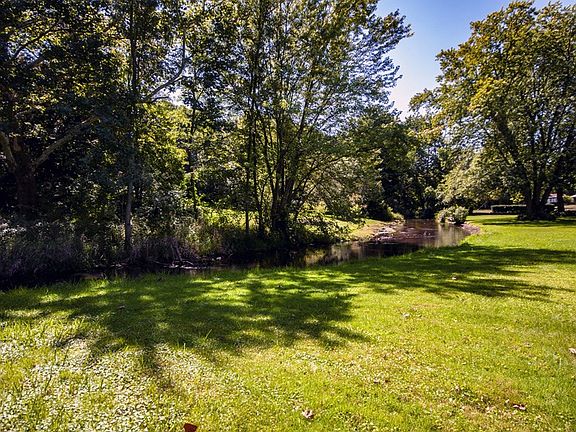 5th image of 1640 Brookwood Dr