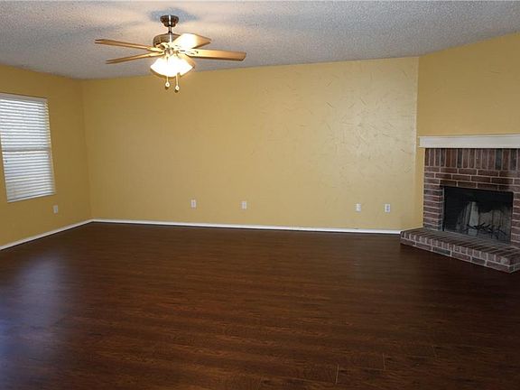 5th image of 3007 Clemente Dr