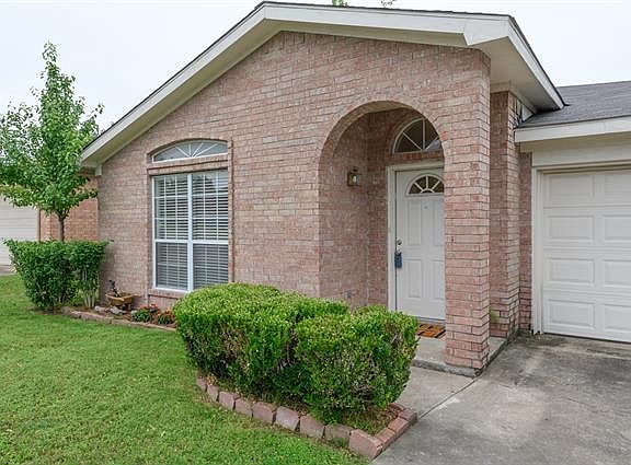 3rd image of 2076 Paint Pony Ln
