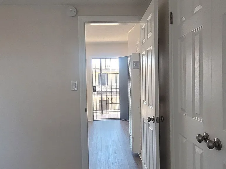 Courtyard Apartments — Photo 42