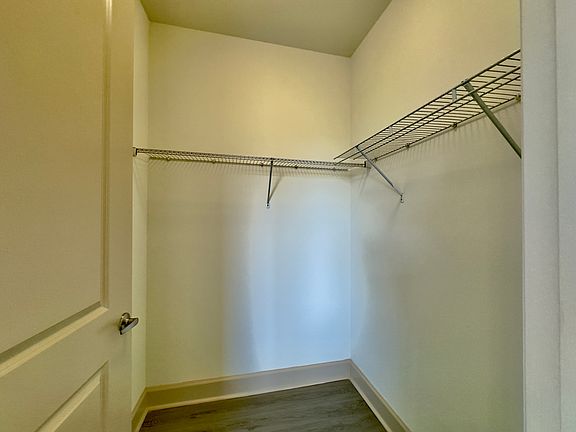 5th image of 9500 NW 41st St #101