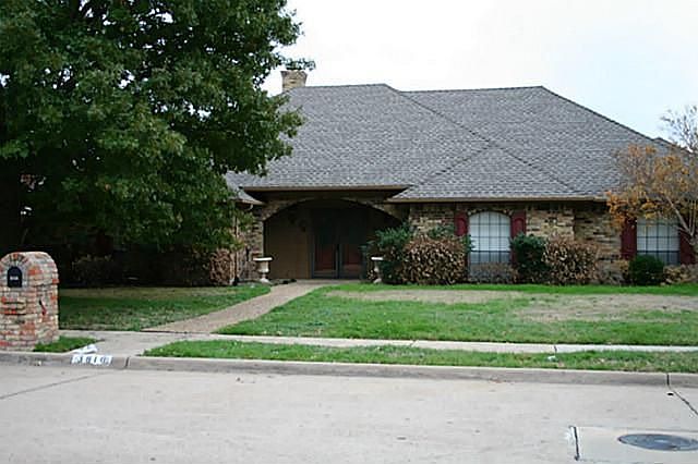 1st image of 3816 Sandia Dr