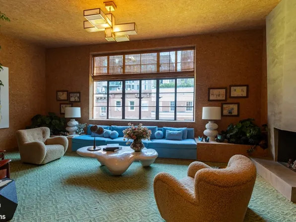 20 West 12th Street image 24 of 30