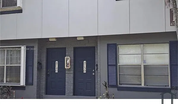 4720 NW 9th Ct — Photo 1