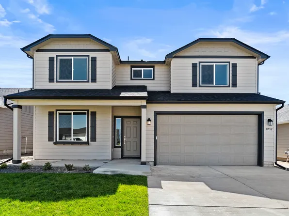 19552 E 3rd Ln, Greenacres, WA 99016